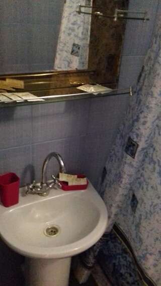 Апартаменты Dioskuriya Guest House Сухум Апартаменты с видом на горы-9