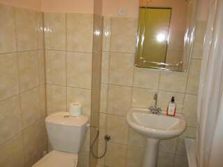 Апартаменты Dioskuriya Guest House Сухум Семейные апартаменты-1