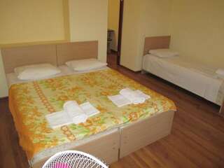 Апартаменты Dioskuriya Guest House Сухум Семейные апартаменты-2